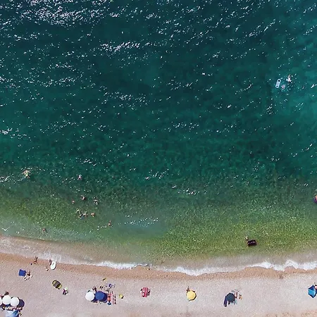 Апартаменты Two-bedroom In Peruski