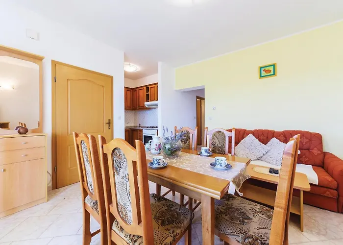 아파트 Two-bedroom In Peruški
